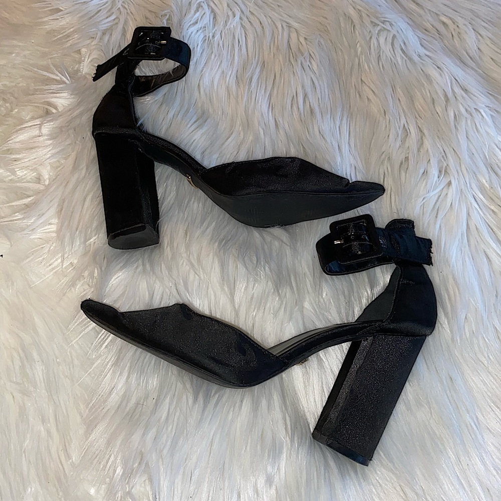 Studio F size 37 black satin close toed heels